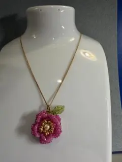 手作りネックレス ビーズ 花 ピンク ゴールド