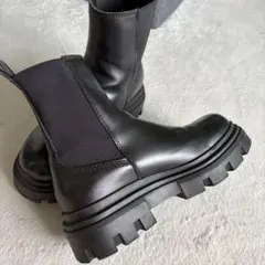 ZARA ボリュームチェルシーブーツ 完売品 44 袋付き - メルカリ