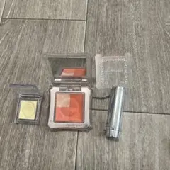 JILL STUART チークとエスプリークアイシャドウセット