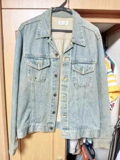 Item thumbnail for item 882087c2-f60a-4cbf-aa18-0d8c37ceb68e