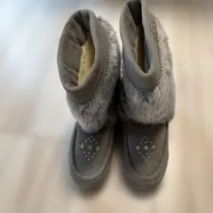 グレーのムートンブーツ Mサイズ