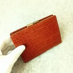 綺麗なカラー! COMME CA コムサ 型押し コンパクト 二つ折り財布 本革のサムネイル