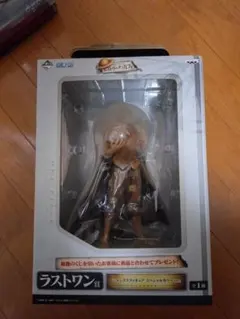 ワンピース ラストワン賞 フィギュア　シャンクススペシャルカラー