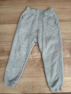 ユニクロ ボアスウェットパンツ 120