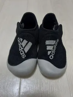 アディダス　キッズ　サンダル　16cm