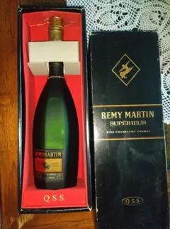 REMY MARTIN EXTRA コニャック ギフトボックス付き 350ml - メルカリ