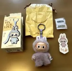 桃*様 【M】ラブブ　ぬいぐるみ　イニシャル　PIN FOR LOVE 正規品