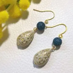 ハンドメイドピアス　3067　　　　　アンティーク調ビーズ