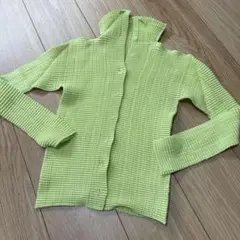 美品　イッセイミヤケ　プリーツ　カーディガン