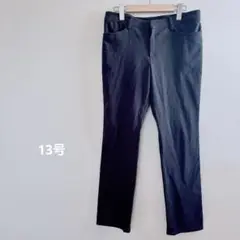 グレー　スリムフィット カジュアルパンツ ハイウエスト　大きいサイズ　伸縮生あり