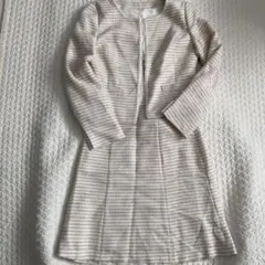 スカートスーツ　ノーカラー　7号　クリームベージュ