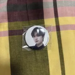 INI 尾崎匠海　XQUARE カプセルトイ　缶バッジ