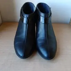 pedala ペダラ ブーティ ショートブーツ サイドジップ 型押し
