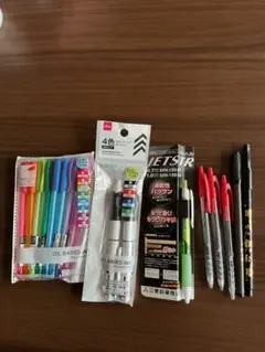 文房具　ボールペンまとめ売り