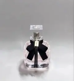 YSL モンパリ オードパルファム 30mlのサムネイル