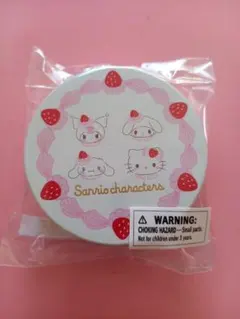 サンリオ いちごホイップケーキデザインシリーズ 缶ケース＆ステッカーセット