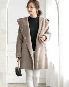 fifth フェイクムートンコート　モカ　Mサイズ