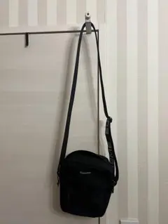 Supreme ブラック ショルダーバッグ