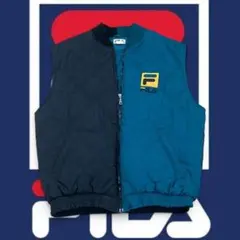 【激レア】90s FILA フィラ キルティングベスト バックデカロゴ XL相当のサムネイル