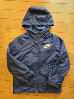 NIKE　キッズXSサイズ　フード付きコート　ネイビー　120～130cm　紺色
