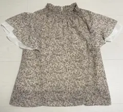 【匿名配送】　マジェスティックレゴン 花柄　半袖　トップス　Mサイズのサムネイル