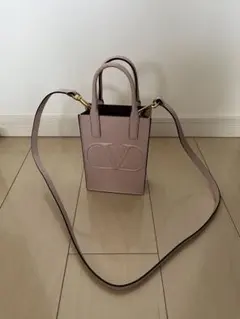 Item thumbnail for item f868b915-e673-4561-86ba-6170d51b7fd7