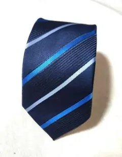 ネイビーと青のストライプ ネクタイ ビジネス フォーマル スーツ シルク風