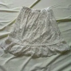 アースミュージック 宮崎あおい着用レースチュールスカート エブリン グレイル