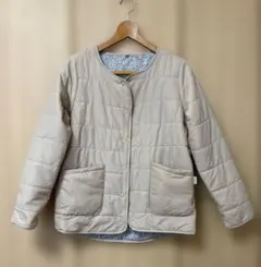 新品同様　ベージュ ボタン付きジャケット 2ポケット 　160