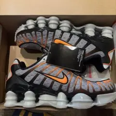2026年最新】NIKe shox tl