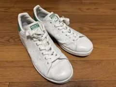 グリーン スニーカー