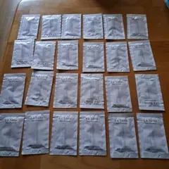 La Sana 海藻ヘアエッセンス　さらさら24個おまけつき