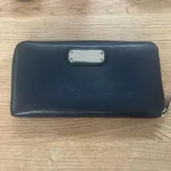 マークバイマークジェイコブス 長財布　ネイビー