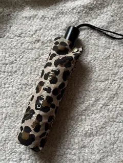 新品 未使用 COACH コーチ オセロット レオパード 折りたたみ傘 ヒョウ柄 激レア 新品 COACH コーチ オセロット レオパード 折りたたみ傘 ヒョウ