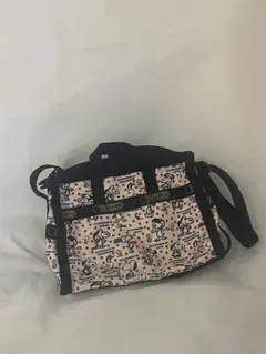 LeSportsac × PEANUTS スヌーピ　ミニショルダーバッグ