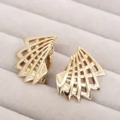 GIVENCHY ヴィンテージ デザイン ゴールド イヤリング