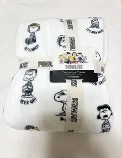 新品　未使用　コストコ　PEANUTS スヌーピー ブランケット 白