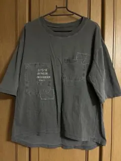 Lime.inc ミリタリー風ワッペンバックポケット付きTシャツ チャコール