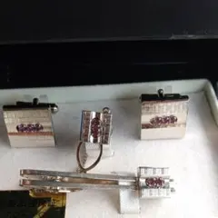 ネクタイピン、カウスセット
