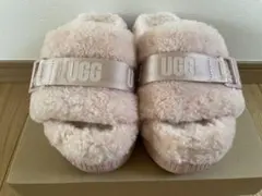 UGG アグ Fluffita フラッフィータ 厚底サンダル ムートンスリッパ