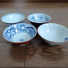 花柄デザインの陶器製飯碗4個セット◎E216