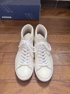 TOM FORD ハイカット スニーカー ホワイト 未使用 26cm 8 - メルカリ