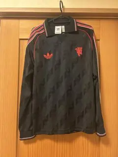 マンチェスター・ユナイテッド ピステパンツ 黒/赤 adidas パンツ マンチェスター・ユナイテッド オリジナルス