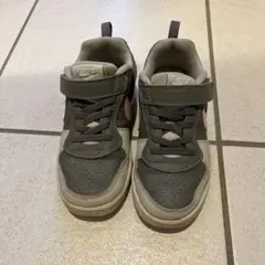 Nike キッズスニーカー グレー/ピンク　18センチ