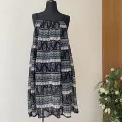 キャミソールワンピース 2way 黒系　シースルー　リゾートウェア　タグ付き