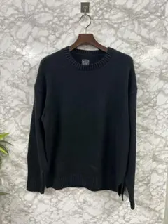 GAP★ブラック クルーネックニット S