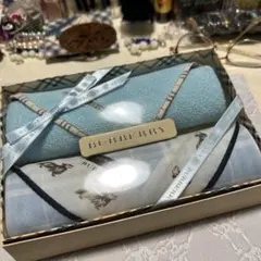 は*ん様 バーバリー タオルハンカチ、犬柄ハンカチセット