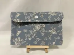 マルチケース マスクケース 通帳ケース 美しい絵柄 ライトブルー 鳥と花