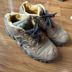 New Balance トレッキングシューズ ブラウンのサムネイル