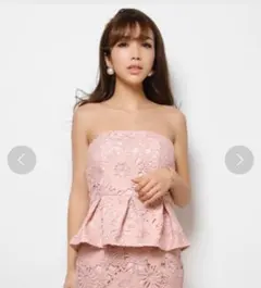 【にこ様専用】　新品　エイミーイストワール　フラワーレーストップスのサムネイル